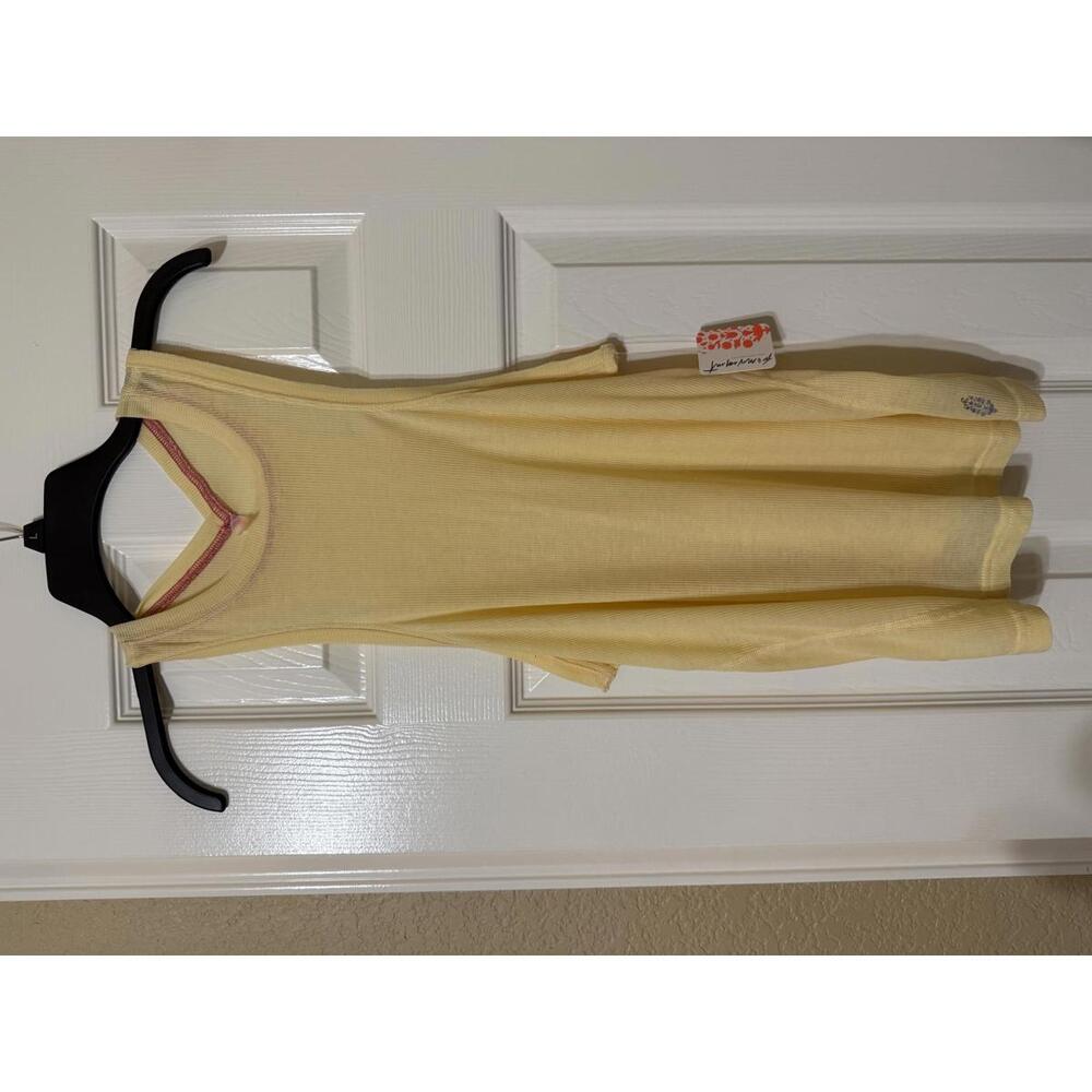 New Free People Tank Top in Magnolia Size L